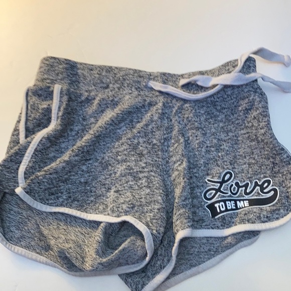 Justice Other - FINAL MARKDOWN Girls Justice “Love to be Me” Shorts (5)